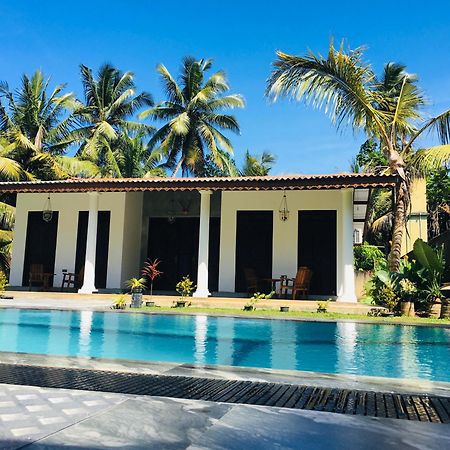 Villa Conch By Om Хиккадува Экстерьер фото